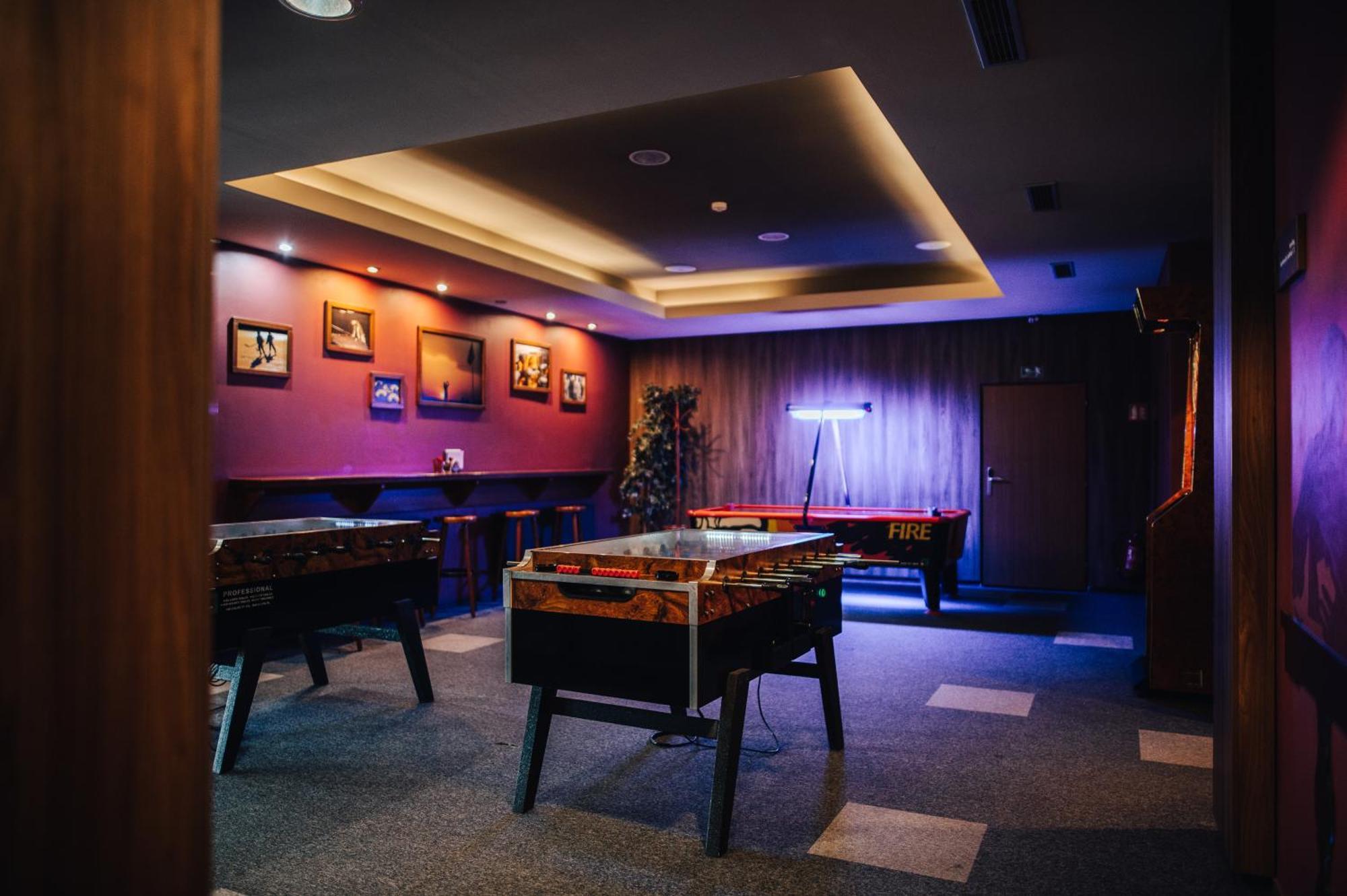 Hotel Elegance Šumperk エクステリア 写真